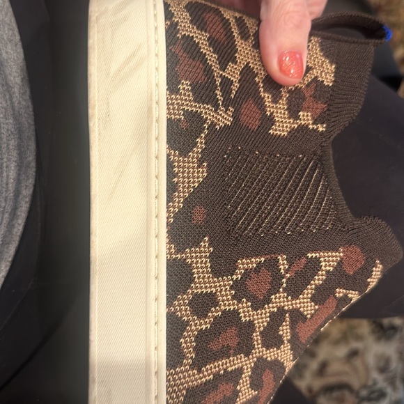 Size 11.5 wildcat Chelsea tennis boot - Picture 3 of 3